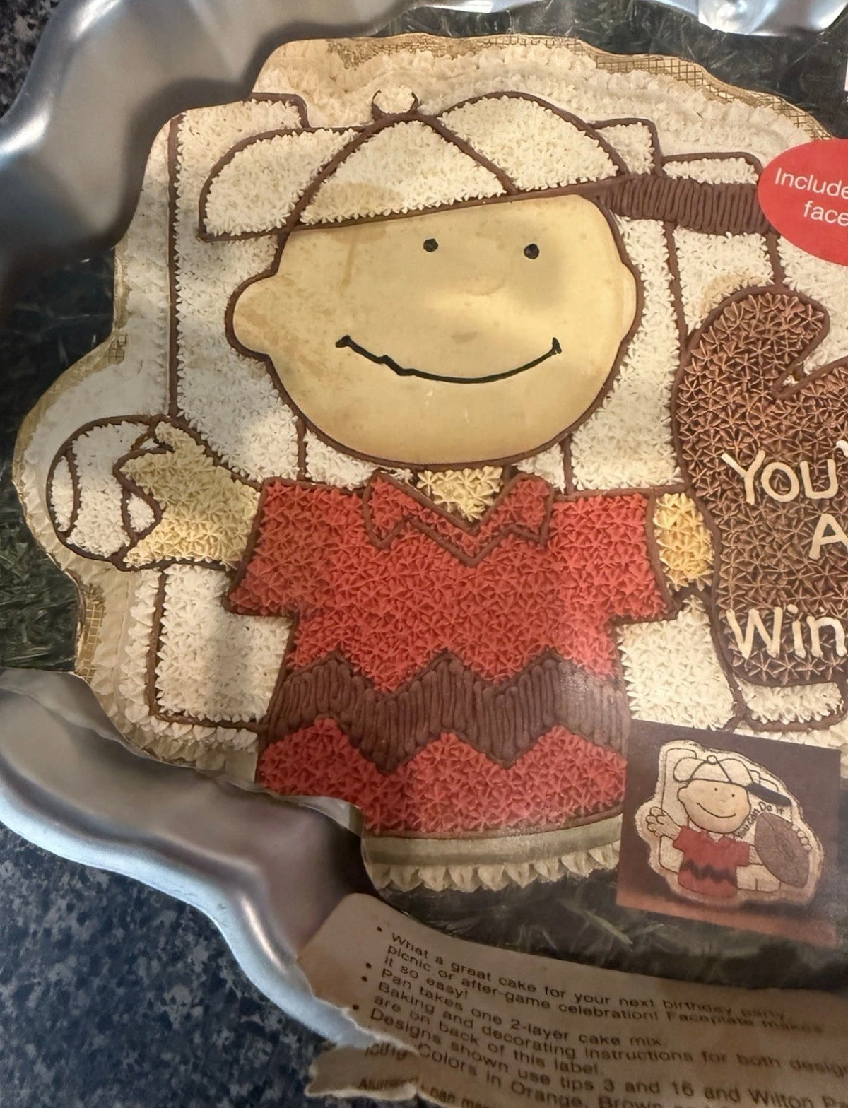 Molde para pastel de béisbol "You're a Winner" de Wilton Charlie Brown clásico, NUEVO con instrucciones
