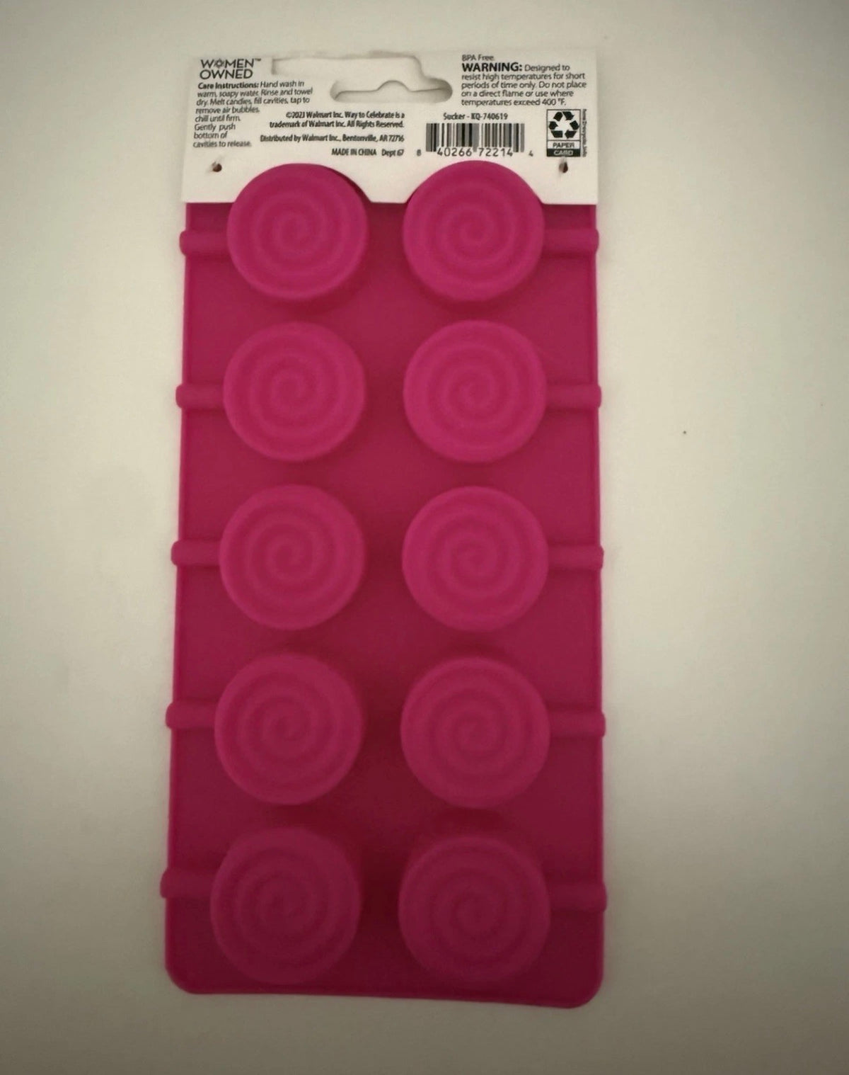 El molde de silicona Way To Celebrate con 10 cavidades para piruletas en espiral es divertido para fiestas