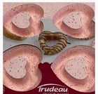 Forma de Silicone Estruturado Trudeau® Corações Rosa para Rosquinhas – 12 Unidades