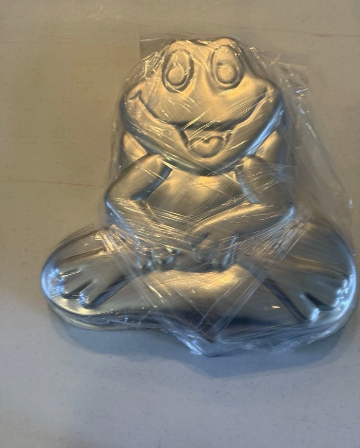 Wilton® Frog Cake Pan – Vintage Aluminum (1979)