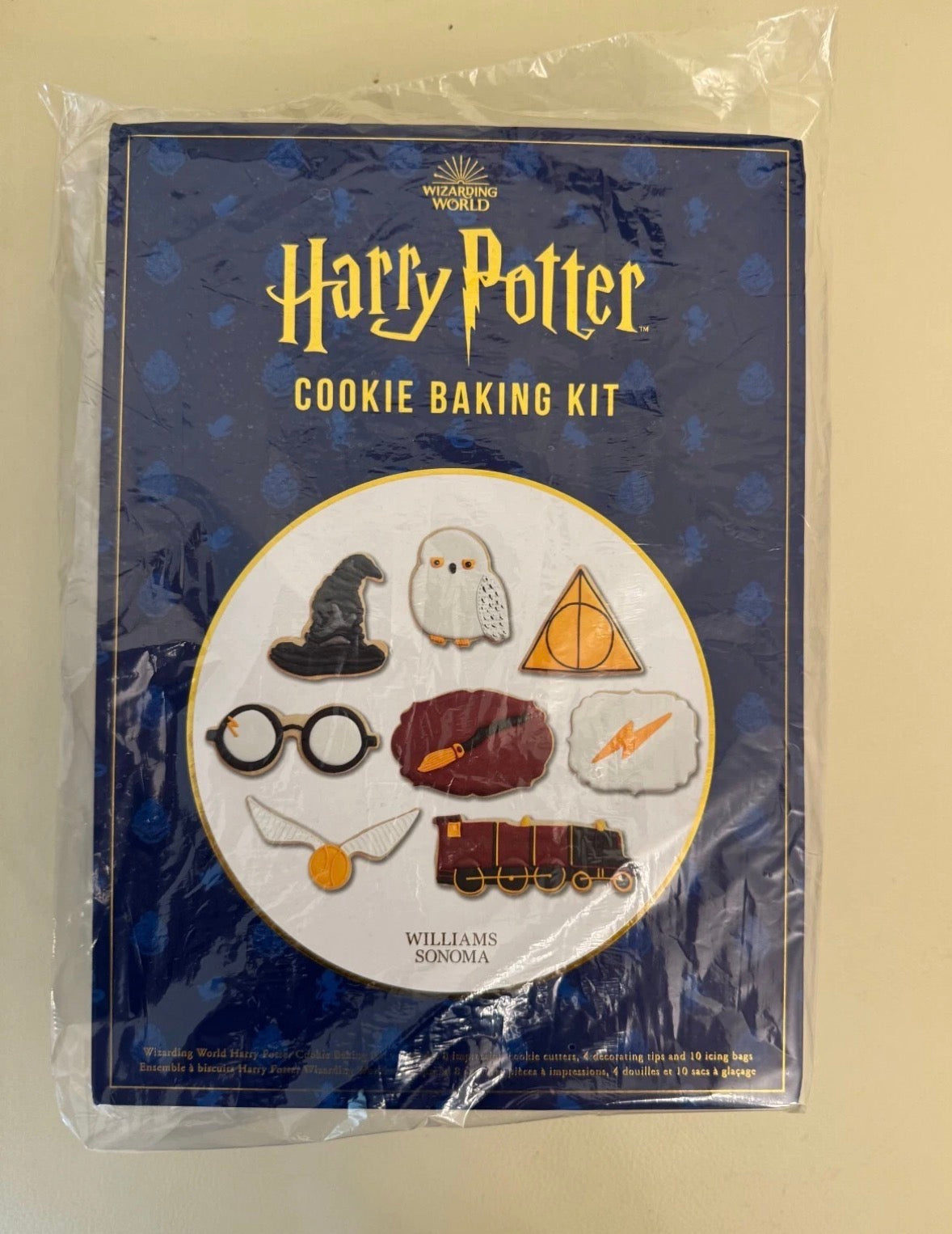 Williams Sonoma Harry Potter™ Wizarding World Cookie Baking & Decorating Kit (New)