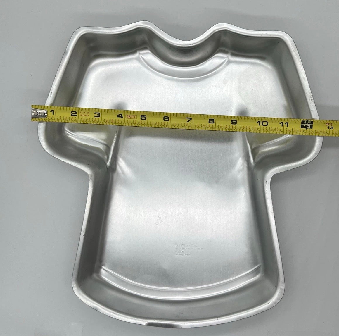 NOVA Forma de Bolo de Camiseta Vintage Wilton – Alumínio – 1999